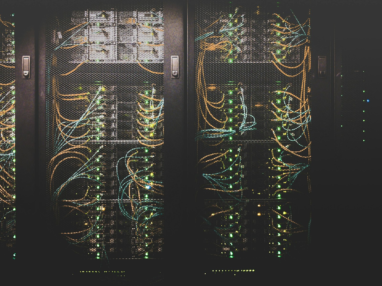 Enterprise server rack with organized fiber cabling
